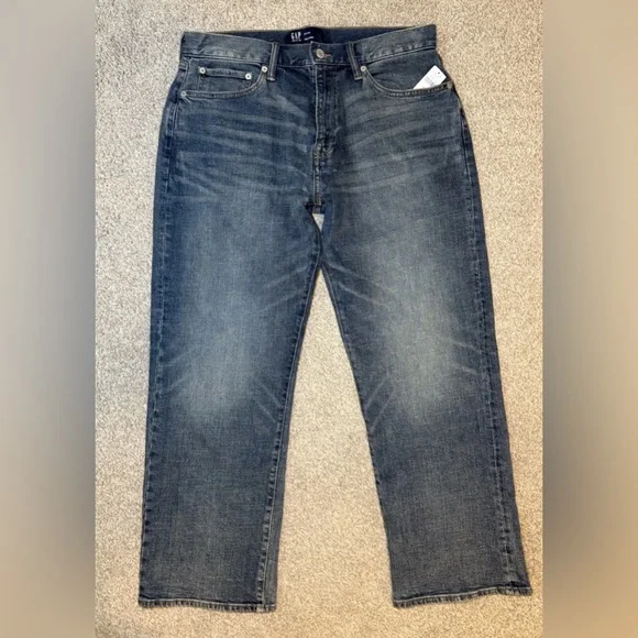 NWT Gap Men's Blue Relaxed 32x30 Measures 32x28.5 Wide Leg Medium Wash - Picture 2 of 11